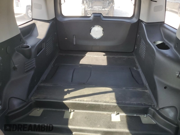 2020 Chevrolet Tahoe Commercial with VIN 1GNLCDEC2LR228006, listed as a Copart auction lot 58273615 with 121,544 mi miles and Clean title. Bid and sale history available at DreamBid. Image 10.