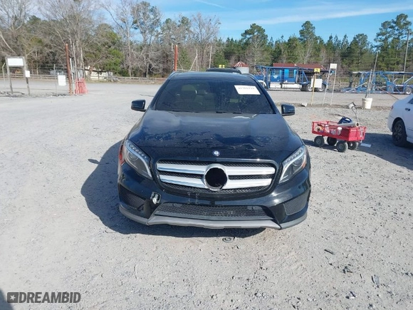 2015 Mercedes-Benz GLA-Class GLA 250 with VIN WDCTG4GB3FJ077840, listed as a IAAI auction lot 41701119 with NaN miles. Bid and sale history available at carsss.com. Image 12.