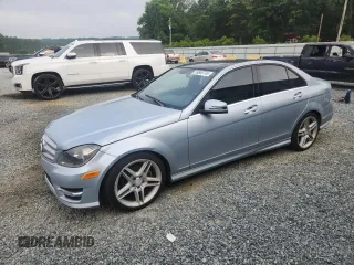 2013 Mercedes-Benz C 250 Sport с VIN WDDGF4HB5DR292486, выставлен на аукционе Copart как лот 59669745 с пробегом 144 710 миль миль и Списание • Salvage title. История ставок и продаж доступна на DreamBid. Изображение 1.