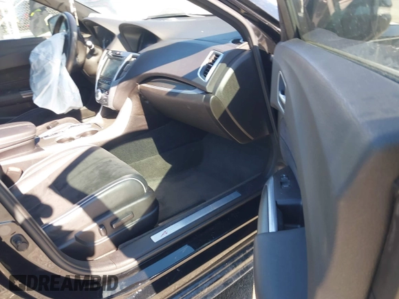 2018 Acura TLX w/A-SPEC Pkg z VIN 19UUB3F67JA001068, wystawiony jako IAAI lot #41598159 z przebiegiem 98 518 mil mil oraz . Historia ofert i sprzedaży dostępna na DreamBid. Obrazek 5.