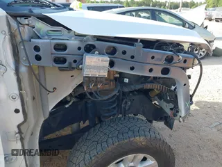 2019 Ford F-250 XL z VIN 1FT7W2BT4KEE35979, wystawiony jako IAAI lot #42140207 z przebiegiem 87 519 mil mil oraz . Historia ofert i sprzedaży dostępna na DreamBid. Obrazek 19.