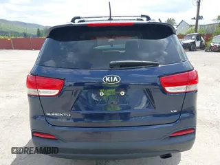 2017 Kia Sorento LX z VIN 5XYPG4A50HG290791, wystawiony jako IAAI lot #42148814 z przebiegiem 125 480 mil mil oraz . Historia ofert i sprzedaży dostępna na DreamBid. Obrazek 16.