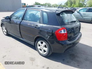 2008 Kia Spectra with VIN KNAFE161285011272, listed as a IAAI auction lot 42303490 with 177,800 mi miles and . Bid and sale history available at DreamBid. Image 3.