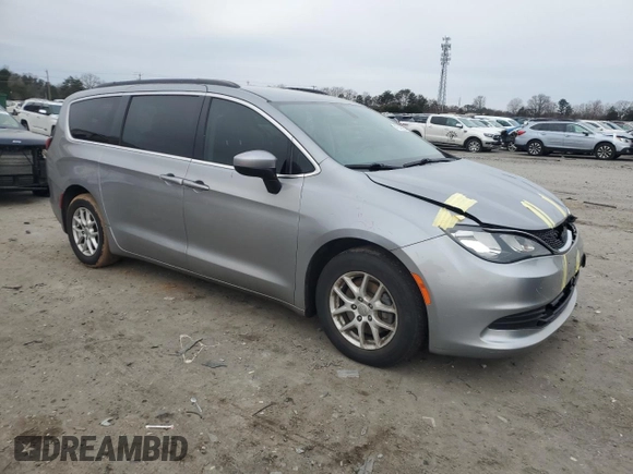 2020 Chrysler Voyager LXi z VIN 2C4RC1DG8LR262662, wystawiony jako Copart lot #47642805 z przebiegiem 111 850 mil mil oraz Szkoda całkowita • Salvage title. Historia ofert i sprzedaży dostępna na DreamBid. Obrazek 4.