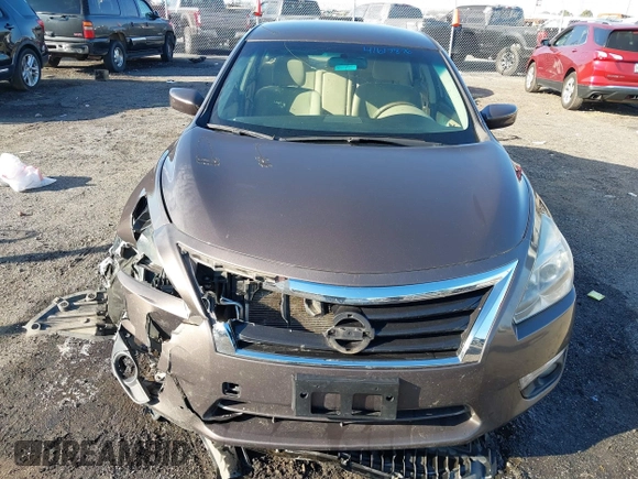 2015 Nissan Altima 2.5 S with VIN 1N4AL3AP8FC172637, listed as a IAAI auction lot 41617876 with 162,290 mi miles. Bid and sale history available at carsss.com. Image 6.