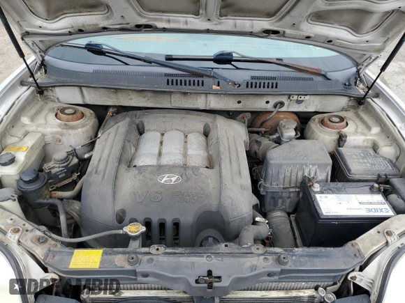 2002 Hyundai Santa Fe GLS with VIN KM8SC73D42U208557, listed as a Copart auction lot 51815115 with 124,730 mi miles and Clean Title. Bid and sale history available at carsss.com. Image 12.