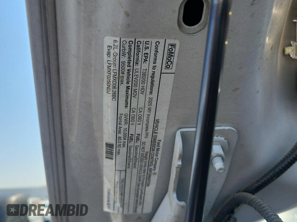 2020 Ford F-250 XL z VIN 1FDBF2B61LED11752, wystawiony jako IAAI lot #42786941 z przebiegiem 156 342 mil mil oraz . Historia ofert i sprzedaży dostępna na DreamBid. Obrazek 1.