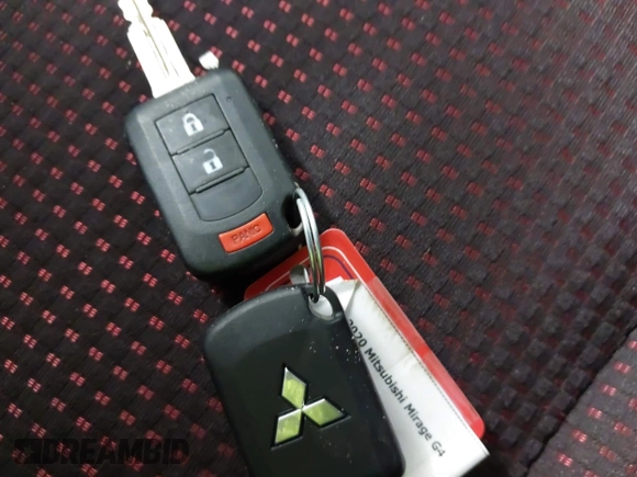 2020 Mitsubishi Mirage SE z VIN ML32F4FJXLHF08454, wystawiony jako IAAI lot #41593362 z przebiegiem 38 313 mil mil oraz . Historia ofert i sprzedaży dostępna na DreamBid. Obrazek 11.