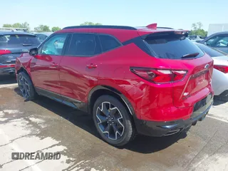 2022 Chevrolet Blazer RS z VIN 3GNKBERS7NS158265, wystawiony jako IAAI lot #42033744 z przebiegiem 60 893 mil mil oraz . Historia ofert i sprzedaży dostępna na DreamBid. Obrazek 3.