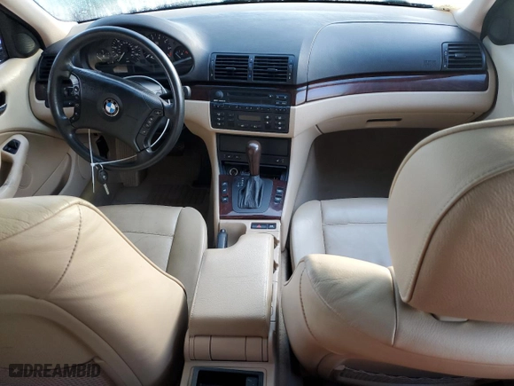 2005 BMW 3 Series 325i with VIN WBAAZ334X5KP92841, listed as a Copart auction lot 84638894 with 0 mi miles and Salvage Title. Bid and sale history available at carsss.com. Image 8.