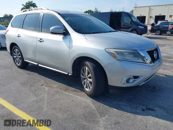 2015 Nissan Pathfinder SL with VIN 5N1AR2MNXFC617601, listed as a IAAI auction lot 42335005 with 121,903 mi miles and . Bid and sale history available at DreamBid. Image 1.