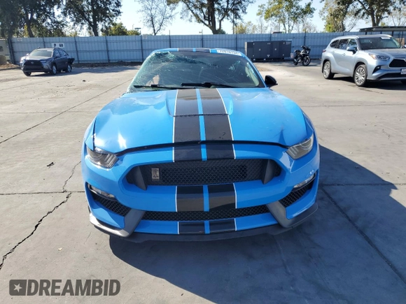 2017 Ford Mustang Shelby GT350 z VIN 1FA6P8JZ5H5522211, wystawiony jako Copart lot #72818134 z przebiegiem Nie podano mil oraz Szkoda całkowita • Salvage title. Historia ofert i sprzedaży dostępna na DreamBid. Obrazek 5.
