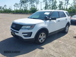 2017 Ford Police Interceptor Utility z VIN 1FM5K8ARXHGB93123, wystawiony jako IAAI lot #42276763 z przebiegiem 69 136 mil mil oraz . Historia ofert i sprzedaży dostępna na DreamBid. Obrazek 2.