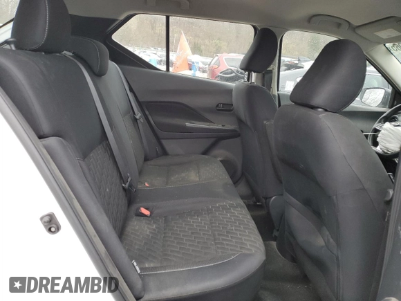 2022 Nissan Kicks S z VIN 3N1CP5BVXNL527040, wystawiony jako Copart lot #52746965 z przebiegiem 93 918 mil mil oraz Czysty tytuł • Clean title. Historia ofert i sprzedaży dostępna na DreamBid. Obrazek 11.