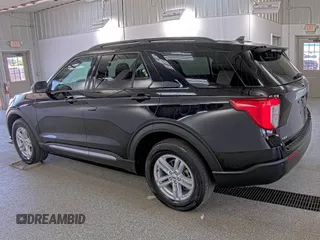 2022 Ford Explorer XLT с VIN 1FMSK8DH9NGB01260, выставлен на аукционе IAAI как лот 42748134 с пробегом 25 828 миль миль и . История ставок и продаж доступна на DreamBid. Изображение 22.