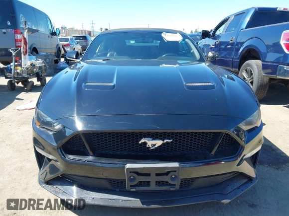 2019 Ford Mustang GT Premium z VIN 1FATP8FF5K5193437, wystawiony jako IAAI lot #42608815 z przebiegiem 67 115 mil mil oraz . Historia ofert i sprzedaży dostępna na DreamBid. Obrazek 12.