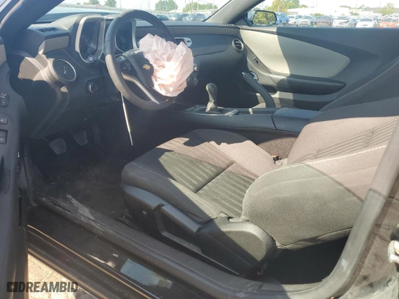 2013 Chevrolet Camaro LS with VIN 2G1FE1E32D9231488, listed as a Copart auction lot 71770494 with 77,215 mi miles and Non Repairable. Bid and sale history available at carsss.com. Image 8.