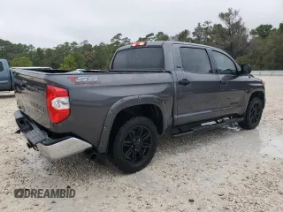 2018 Toyota Tundra 2WD SR5 with VIN 5TFEM5F17JX126470, listed as a Copart auction lot 83548704 with 173,456 mi miles and Clean Title. Bid and sale history available at carsss.com. Image 3.
