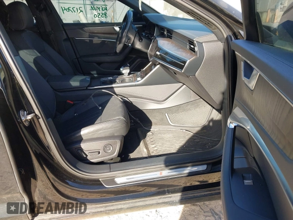 2019 Audi A6 Prestige with VIN WAUM2AF29KN024939, listed as a IAAI auction lot 41432220 with 89,231 mi miles. Bid and sale history available at carsss.com. Image 5.