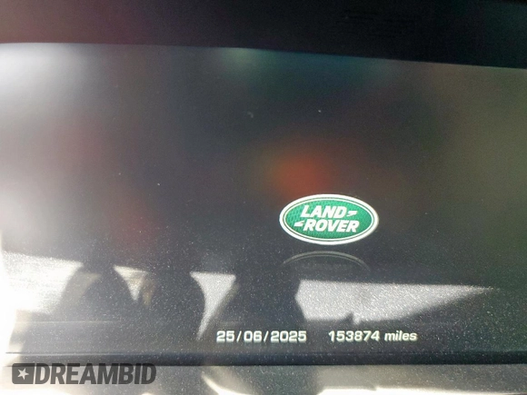 2014 Land Rover Range Rover HSE with VIN SALGS2WF1EA182740, listed as a Copart auction lot 61433785 with 153,874 mi miles and Salvage title. Bid and sale history available at DreamBid. Image 9.