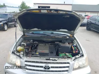 2003 Toyota Highlander z VIN JTEHF21A130118885, wystawiony jako IAAI lot #42475699 z przebiegiem 151 201 mil mil oraz . Historia ofert i sprzedaży dostępna na DreamBid. Obrazek 10.