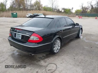 2007 Mercedes-Benz E 350 with VIN WDBUF87X77X215456, listed as a IAAI auction lot 41974055 with 106,164 mi miles and . Bid and sale history available at carsss.com. Image 4.