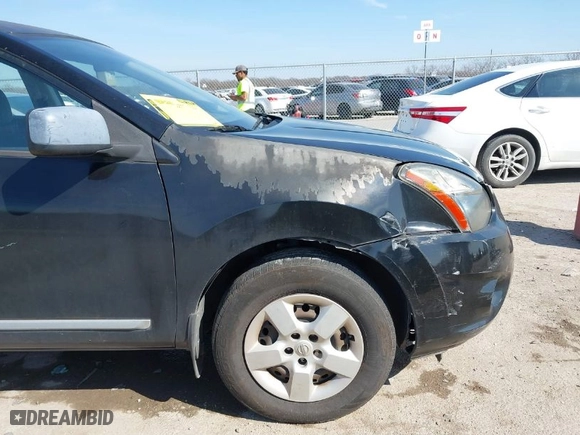 2015 Nissan Rogue Select S with VIN JN8AS5MVXFW769455, listed as a IAAI auction lot 41679822 with 98,779 mi miles. Bid and sale history available at carsss.com. Image 6.