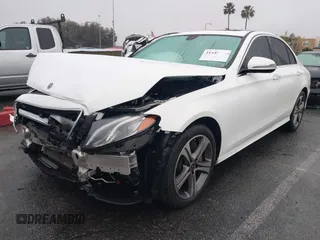 2020 Mercedes-Benz E 350 с VIN W1KZF8DB4LA826368, выставлен на аукционе IAAI как лот 41449930 с пробегом 31 319 миль миль и . История ставок и продаж доступна на DreamBid. Изображение 2.