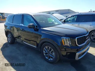2023 Kia Telluride LX z VIN 5XYP2DGC2PG394637, wystawiony jako IAAI lot #41697582 z przebiegiem 19 836 mil mil oraz . Historia ofert i sprzedaży dostępna na DreamBid. Obrazek 1.