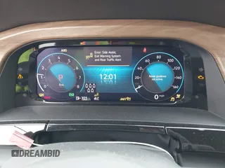 2024 Volkswagen Atlas SE с VIN 1V2WR2CA2RC560161, выставлен на аукционе IAAI как лот 42047000 с пробегом 16 063 миль миль и . История ставок и продаж доступна на DreamBid. Изображение 7.