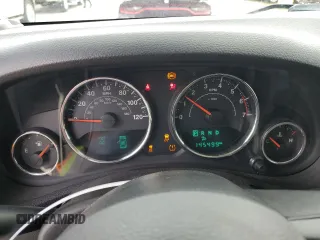 2017 Jeep Wrangler Unlimited Sahara с VIN 1C4BJWEG5HL658549, выставлен на аукционе Copart как лот 53947905 с пробегом 145 499 миль миль и Списание • Salvage title. История ставок и продаж доступна на DreamBid. Изображение 9.