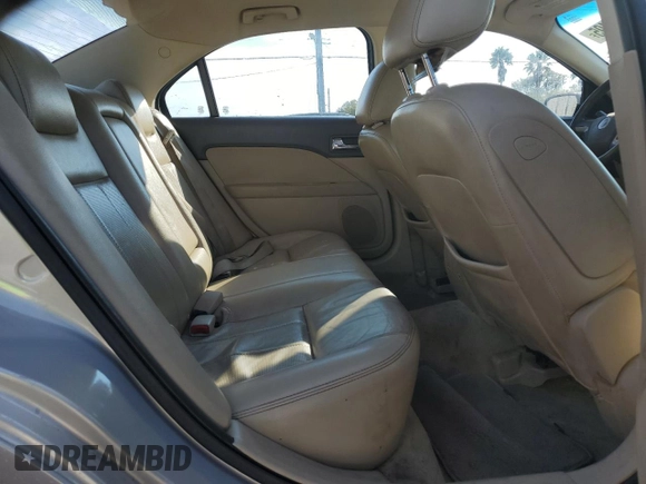 2009 Mercury Milan Premier with VIN 3MEHM02109R621523, listed as a Copart auction lot 88890495 with 263,050 mi miles and Salvage Title. Bid and sale history available at carsss.com. Image 10.