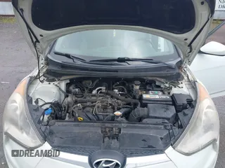 2012 Hyundai Veloster w/Gray Int с VIN KMHTC6ADXCU074298, выставлен на аукционе IAAI как лот 42353923 с пробегом 129 114 миль миль и . История ставок и продаж доступна на DreamBid. Изображение 10.