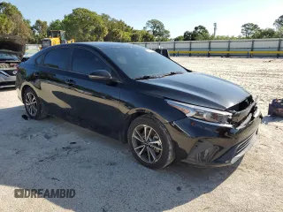 2022 Kia Forte LXS with VIN 3KPF24AD3NE473371, listed as a Copart auction lot 50612325 with 65,154 mi miles and Non Repairable. Bid and sale history available at DreamBid. Image 4.
