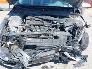 2023 Hyundai Elantra SEL z VIN KMHLM4AG0PU578263, wystawiony jako IAAI lot #41981023 z przebiegiem 44 015 mil mil oraz . Historia ofert i sprzedaży dostępna na DreamBid. Obrazek 10.
