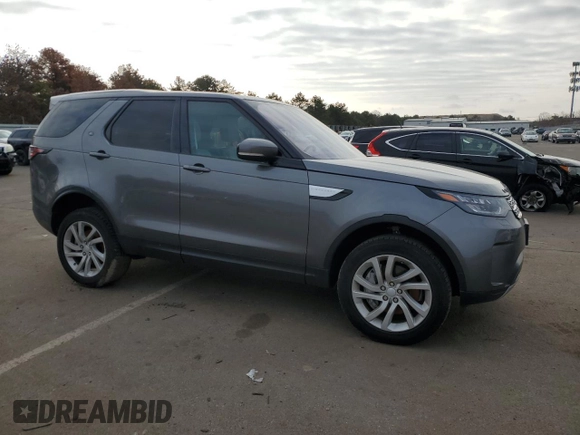 2018 Land Rover Discovery HSE with VIN SALRR2RV5JA061338, listed as a Copart auction lot 40031284 with 55,844 mi miles. Bid and sale history available at carsss.com. Image 4.