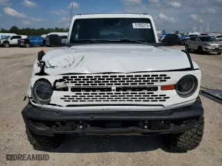 2022 Ford Bronco with VIN 1FMDE5AHXNLB04386, listed as a Copart auction lot 51952215 with 36,839 mi miles and Salvage Title. Bid and sale history available at carsss.com. Image 5.