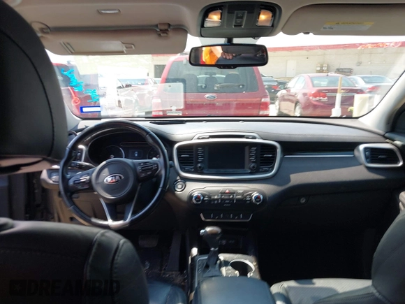 2017 Kia Sorento EX with VIN 5XYPH4A14HG190770, listed as a IAAI auction lot 42501305 with 156,570 mi miles and . Bid and sale history available at DreamBid. Image 19.