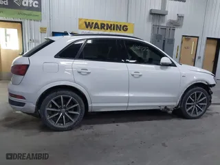 2018 Audi Q3 Premium Plus with VIN WA1JCCFS0JR007432, listed as a IAAI auction lot 41624314 with 119,375 mi miles. Bid and sale history available at carsss.com. Image 13.