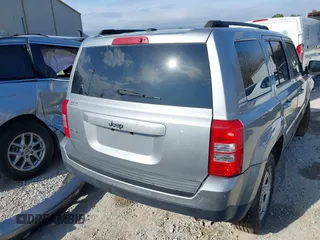 2017 Jeep Patriot Sport with VIN 1C4NJRBB7HD145143, listed as a IAAI auction lot 41541812 with 79,924 mi miles and . Bid and sale history available at DreamBid. Image 17.