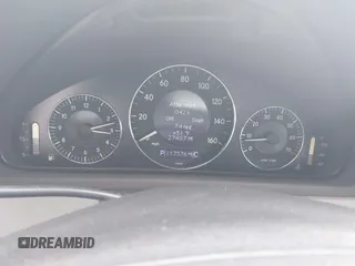 2006 Mercedes-Benz CLK 350 z VIN WDBTK56G96T070630, wystawiony jako IAAI lot #42333646 z przebiegiem 117 576 mil mil oraz . Historia ofert i sprzedaży dostępna na DreamBid. Obrazek 7.