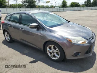 2014 Ford Focus SE z VIN 1FADP3K24EL160780, wystawiony jako Copart lot #57642995 z przebiegiem 121 462 mil mil oraz Szkoda całkowita • Salvage title. Historia ofert i sprzedaży dostępna na DreamBid. Obrazek 4.