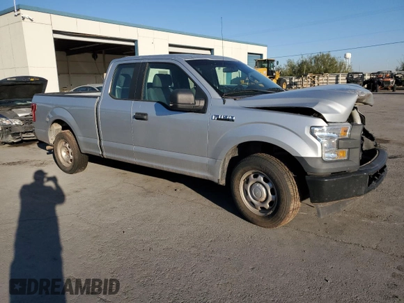 2017 Ford F-150 XL with VIN 1FTEX1C82HKD03287, listed as a Copart auction lot 77462644 with 157,064 mi miles and Salvage Title. Bid and sale history available at carsss.com. Image 4.