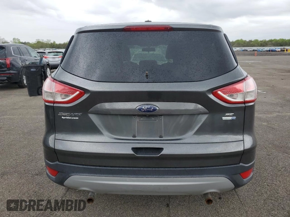 2016 Ford Escape SE z VIN 1FMCU9G97GUC12743, wystawiony jako Copart lot #56578935 z przebiegiem 150 574 mil mil oraz Tytuł czysty. Historia ofert i sprzedaży dostępna na DreamBid. Obrazek 6.