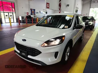 2022 Ford Escape SE with VIN 1FMCU9G65NUA63784, listed as a IAAI auction lot 42570421 with 73,975 mi miles and . Bid and sale history available at DreamBid. Image 5.