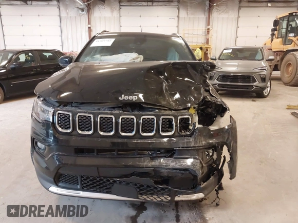 2024 Jeep Compass Limited с VIN 3C4NJDCN4RT582766, выставлен на аукционе IAAI как лот 41909782 с пробегом 13 134 миль миль и . История ставок и продаж доступна на DreamBid. Изображение 12.