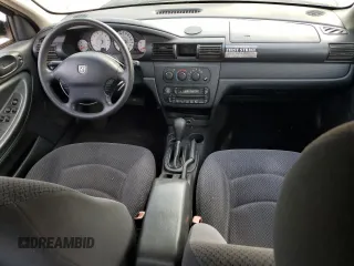 2005 Dodge Stratus SXT z VIN 1B3EL46X85N651624, wystawiony jako Copart lot #43610135 z przebiegiem 166 791 mil mil oraz Szkoda całkowita • Salvage title. Historia ofert i sprzedaży dostępna na DreamBid. Obrazek 8.