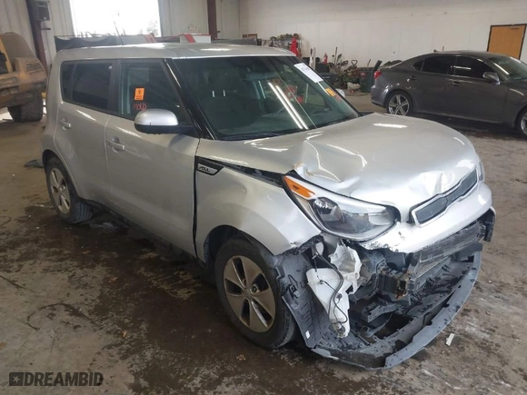 2016 Kia Soul with VIN KNDJN2A22G7843605, listed as a IAAI auction lot 41764200 with NaN miles. Bid and sale history available at carsss.com. Image 1.