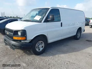 2016 Chevrolet Express Cargo Van with VIN 1GCWGAFF4G1167344, listed as a IAAI auction lot 41729291 with 136,982 mi miles. Bid and sale history available at carsss.com. Image 18.
