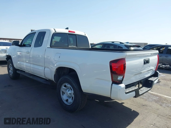 2019 Toyota Tacoma SR with VIN 5TFRX5GN3KX139213, listed as a IAAI auction lot 42261533 with 29,794 mi miles and . Bid and sale history available at DreamBid. Image 3.